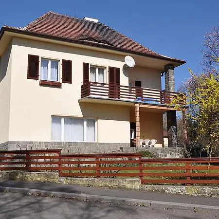 Villa 1896 *
